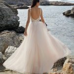 Vestido de novia Oreasposa, de Demetrios L1057